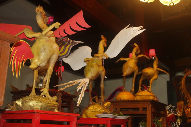 Đội gà bay trong mâm cúng rằm tháng Giêng ở Hà Tĩnh
